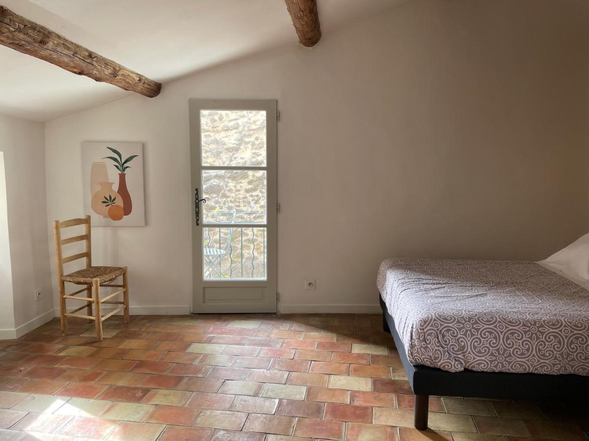 Le Petit Egregore, Patio Et Climatisation Lauris Exterior foto